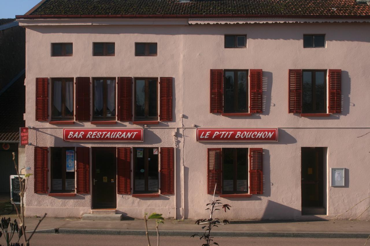 Le P'Tit Bouchon Otel Rambervillers Dış mekan fotoğraf